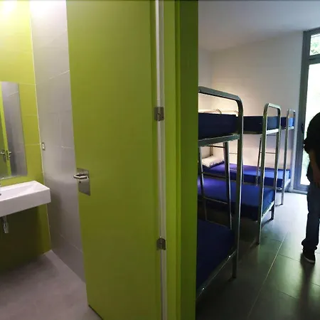 Vandrarhem Uba San Sebastián