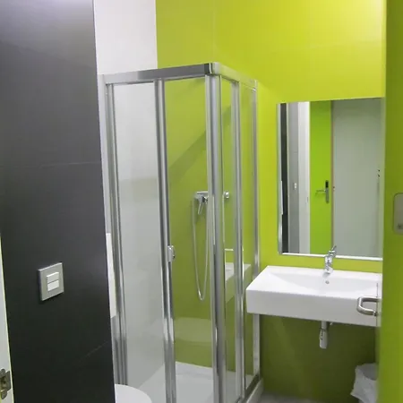 Vandrarhem Uba San Sebastián