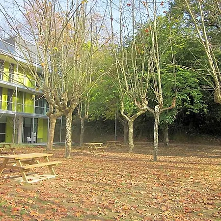 Uba Hostel *