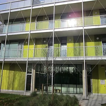 Hostel Uba
