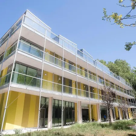Hostel Uba