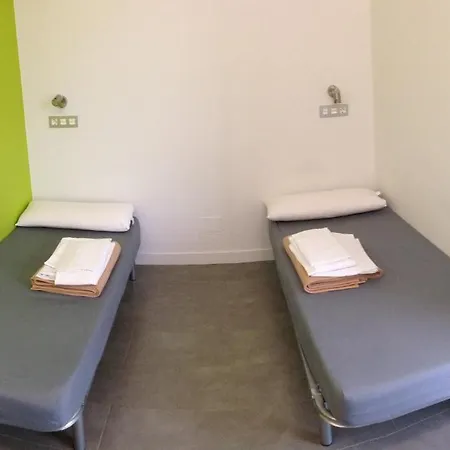 Uba Hostel
